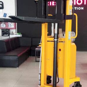 Электрический штабелер SAAB SEM20-16